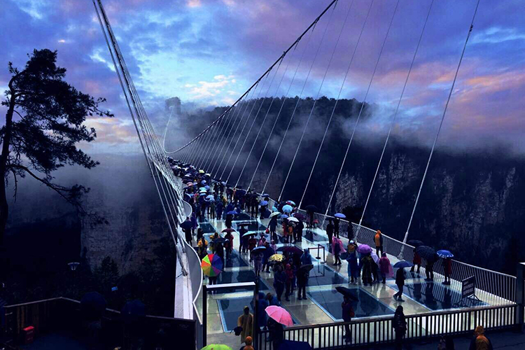 長沙出發(fā)到張家界玻璃橋、天門山、玻璃棧道、鳳凰古城3日游